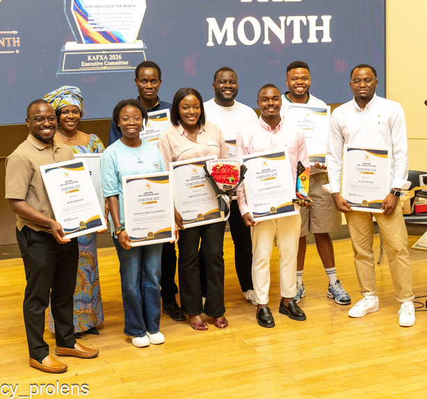 Nominees with their KAFXA 2026 certificates